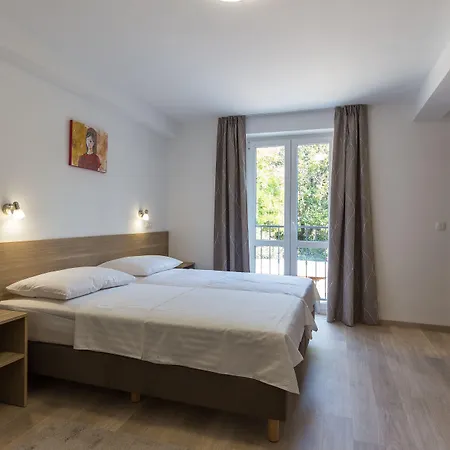 Vimbula - Komolac 3*