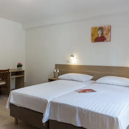 Hotel Vimbula - Komolac