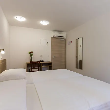 Hotel Vimbula - Komolac