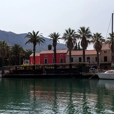 Vimbula - Komolac Hotel 3*