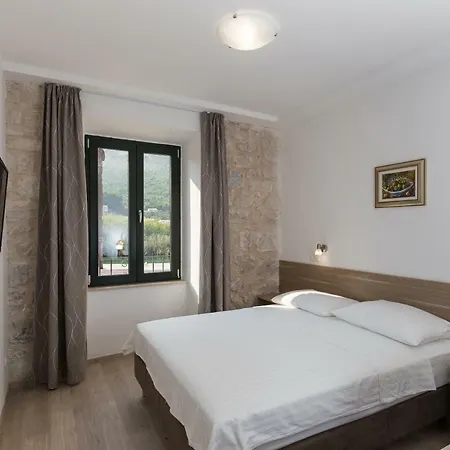 Vimbula - Komolac Hotel 3*