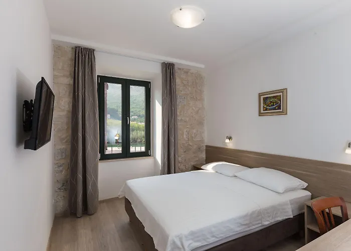 Hotel Vimbula - Komolac 3*