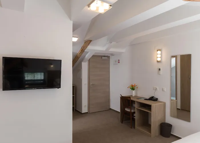 Vimbula - Komolac 3* Mokošica